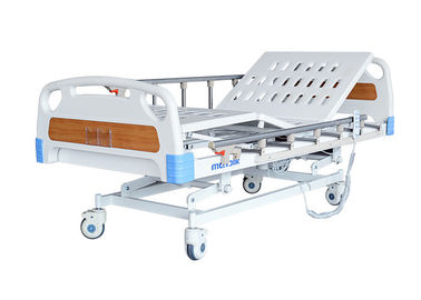 Luxury Adjustable สูง 3 In 1 เตียงไฟฟ้าโรงพยาบาลสำหรับคนพิการ