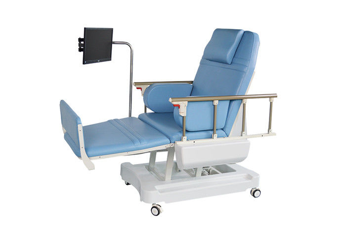 ปรับความสูงไฟฟ้า Dialysis เตียงผู้บริจาคโลหิตเก้าอี้ Guardrail พับเกี่ยวกับ Casters